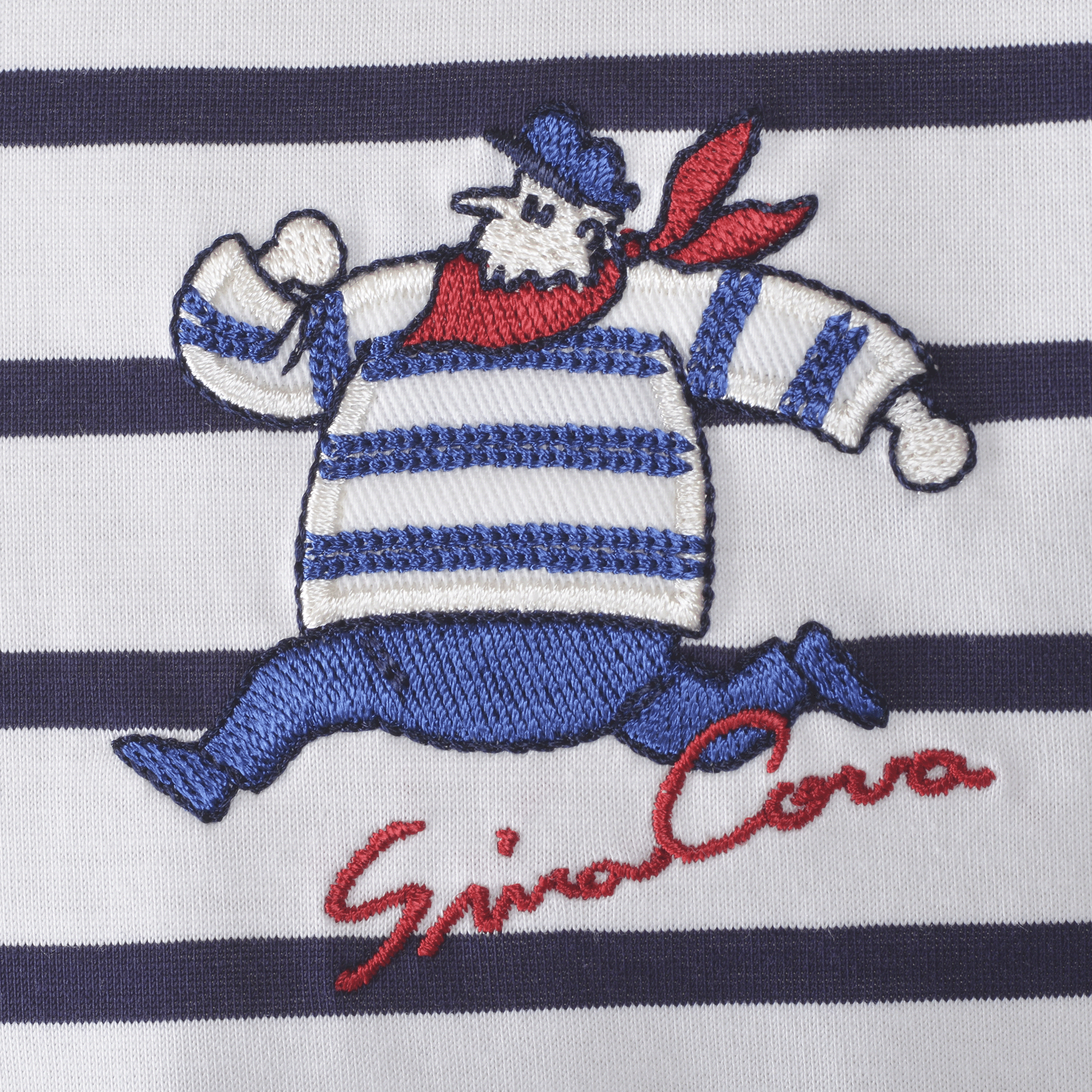 King Size V-Neck Short Sleeve T-Shirt 24120576