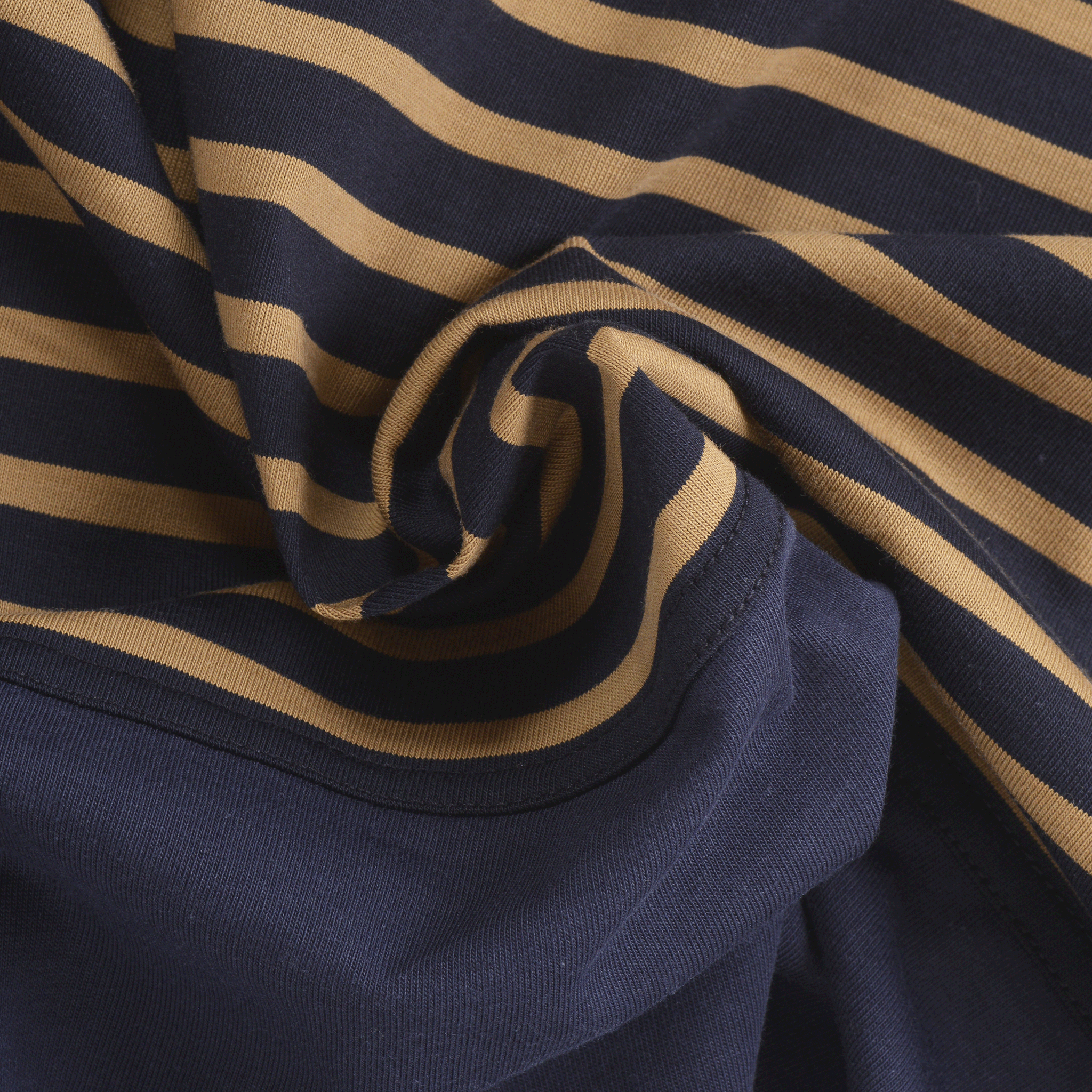 [Official] SINA COVA Striped Short Sleeve T-Shirt 24110540