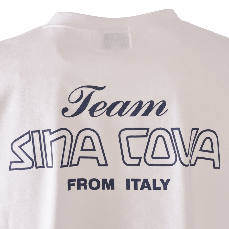 【公式】シナコバ（SINA COVA） バックプリント半袖Tシャツ 10000550