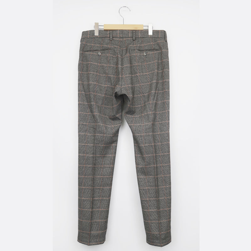 [Outlet] One-tuck pants 18235020